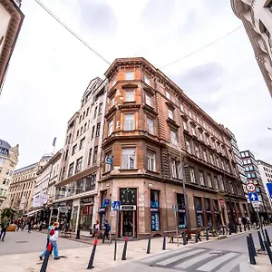 2b & Albergue Budapeste