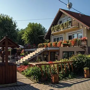 B&B Sarokhaz Panzio